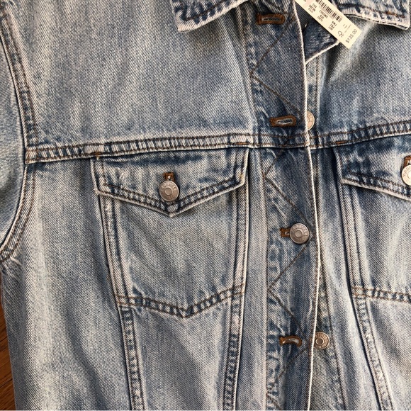 NWT The Oversized Trucker Jean Jacket in Fitzgerald Wash XXS - Picture 5 of 8